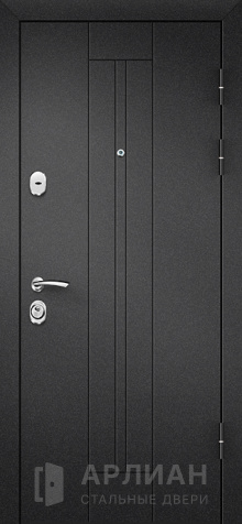 Фото «Металлическая входная дверь черного цвета с панелью темный орех №20»